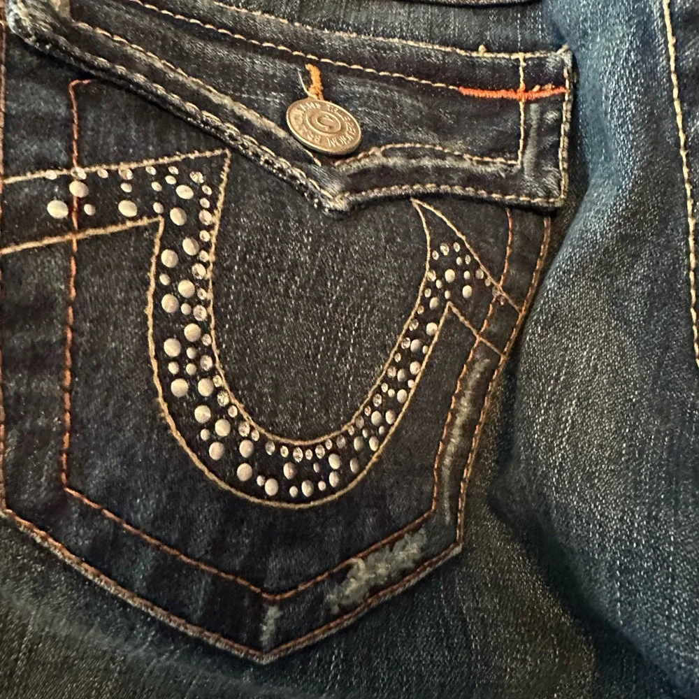 True Religion Womens Flare Jeans in Dark Blue Wash - Picture 11 of 12